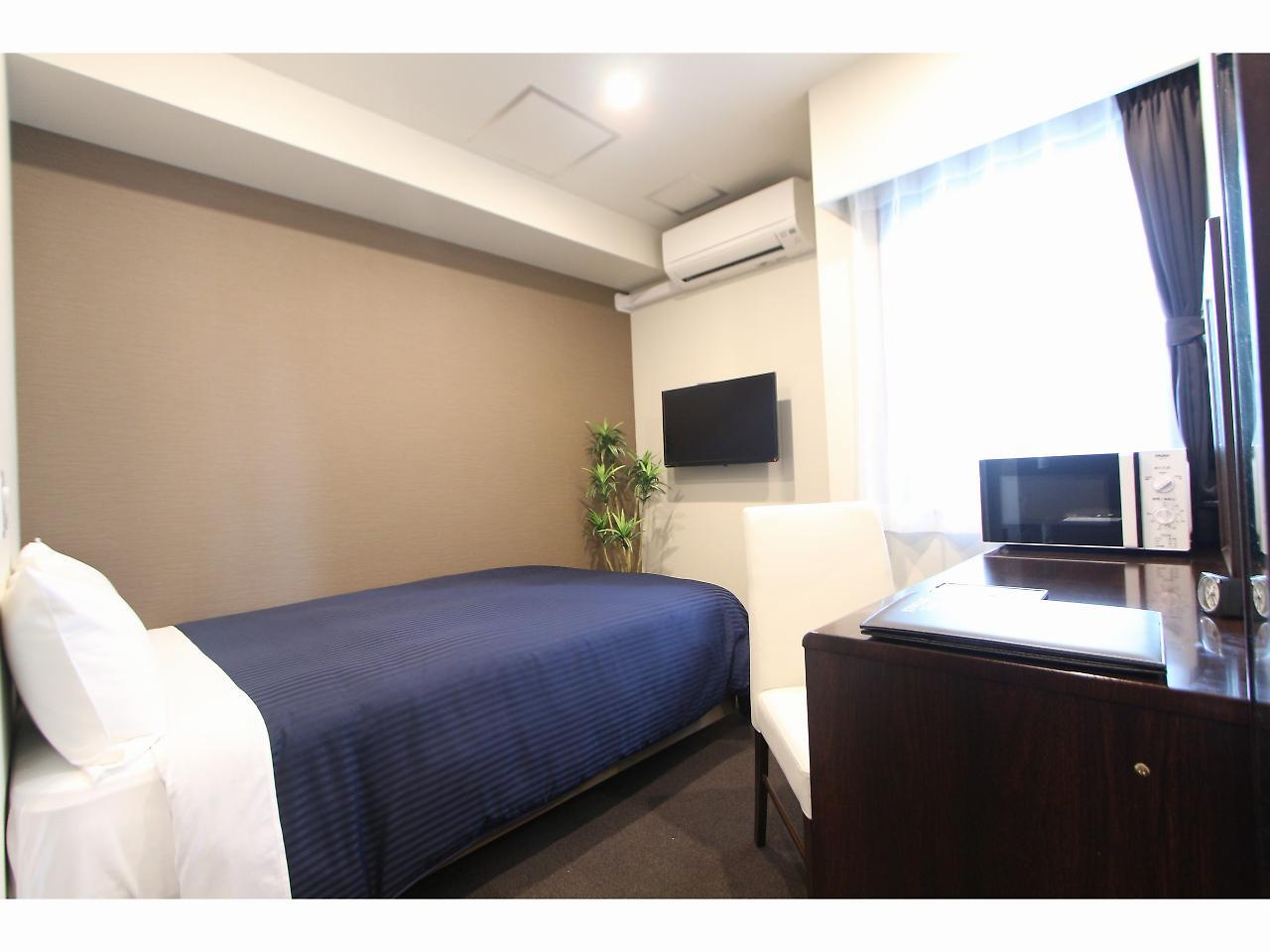 酒店 Livemax Higashi Ginza 3*